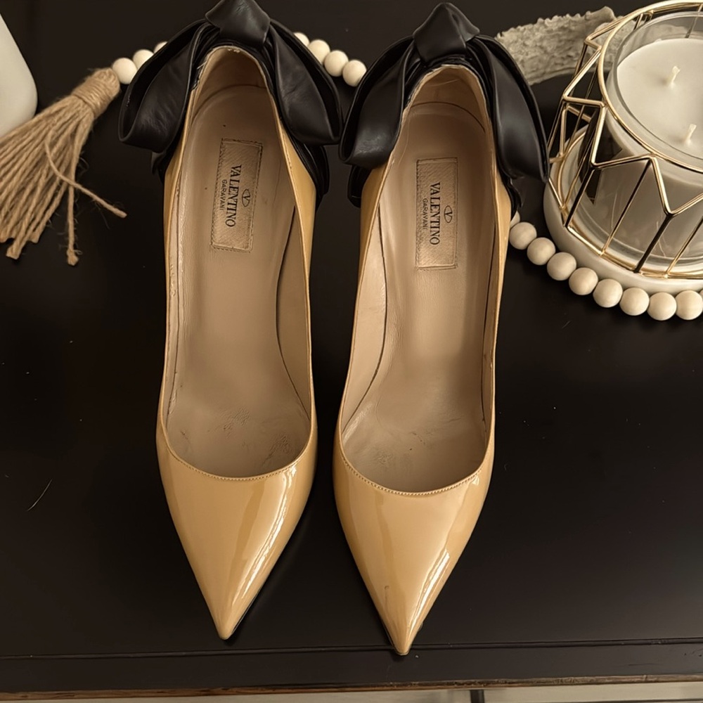 Valentino Pumps